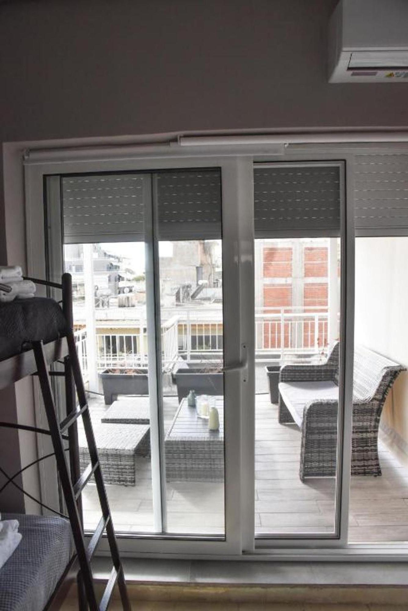 Tiny Rooftop Apartment Atenas Exterior foto
